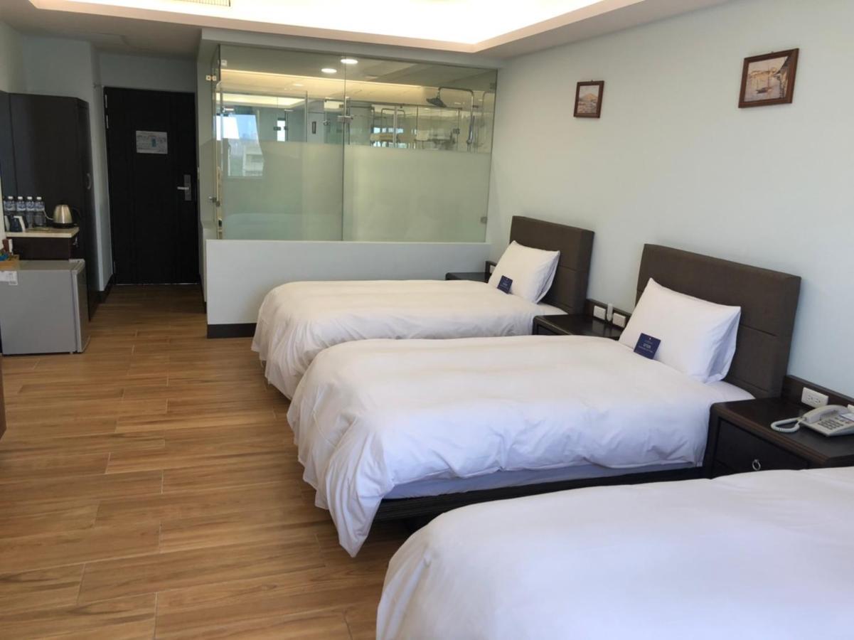 Menippe Hotel Kaohsziung Kültér fotó