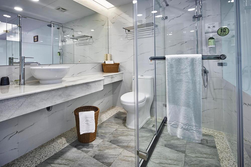Menippe Hotel Kaohsziung Szoba fotó