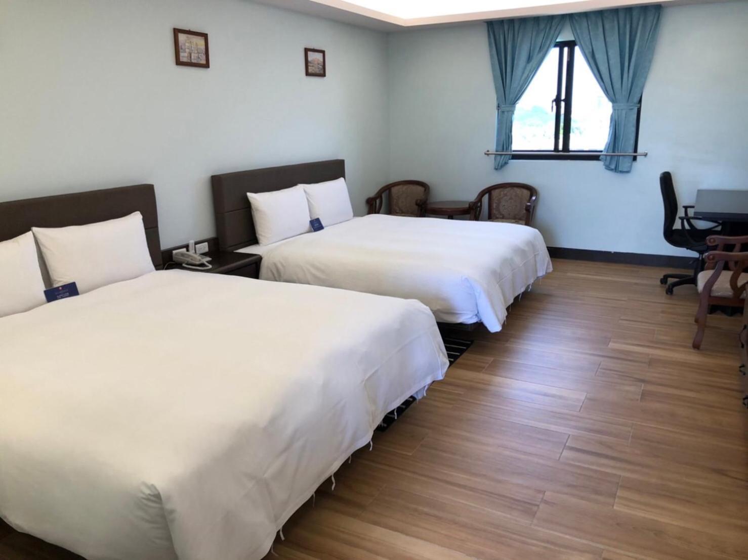 Menippe Hotel Kaohsziung Kültér fotó