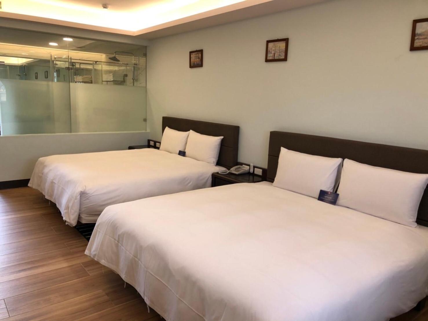 Menippe Hotel Kaohsziung Kültér fotó