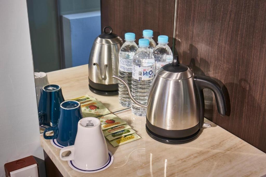 Menippe Hotel Kaohsziung Kültér fotó