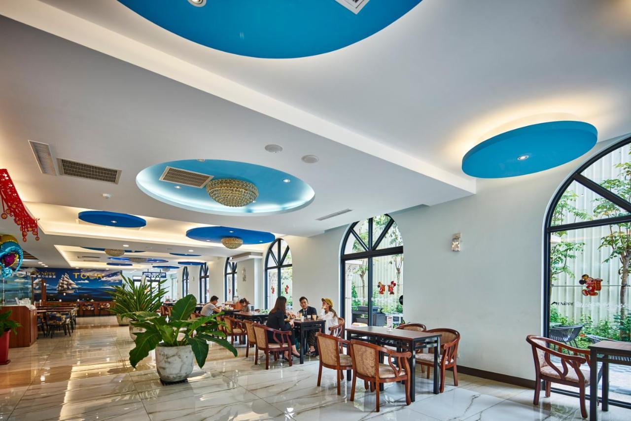 Menippe Hotel Kaohsziung Kültér fotó